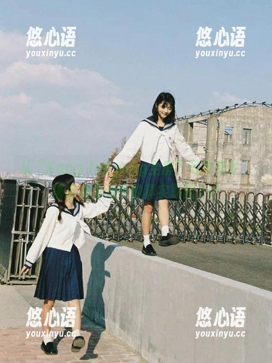 从“Kang Inkyung全屏”写真集中，捕捉她生活中的真实原图.txt